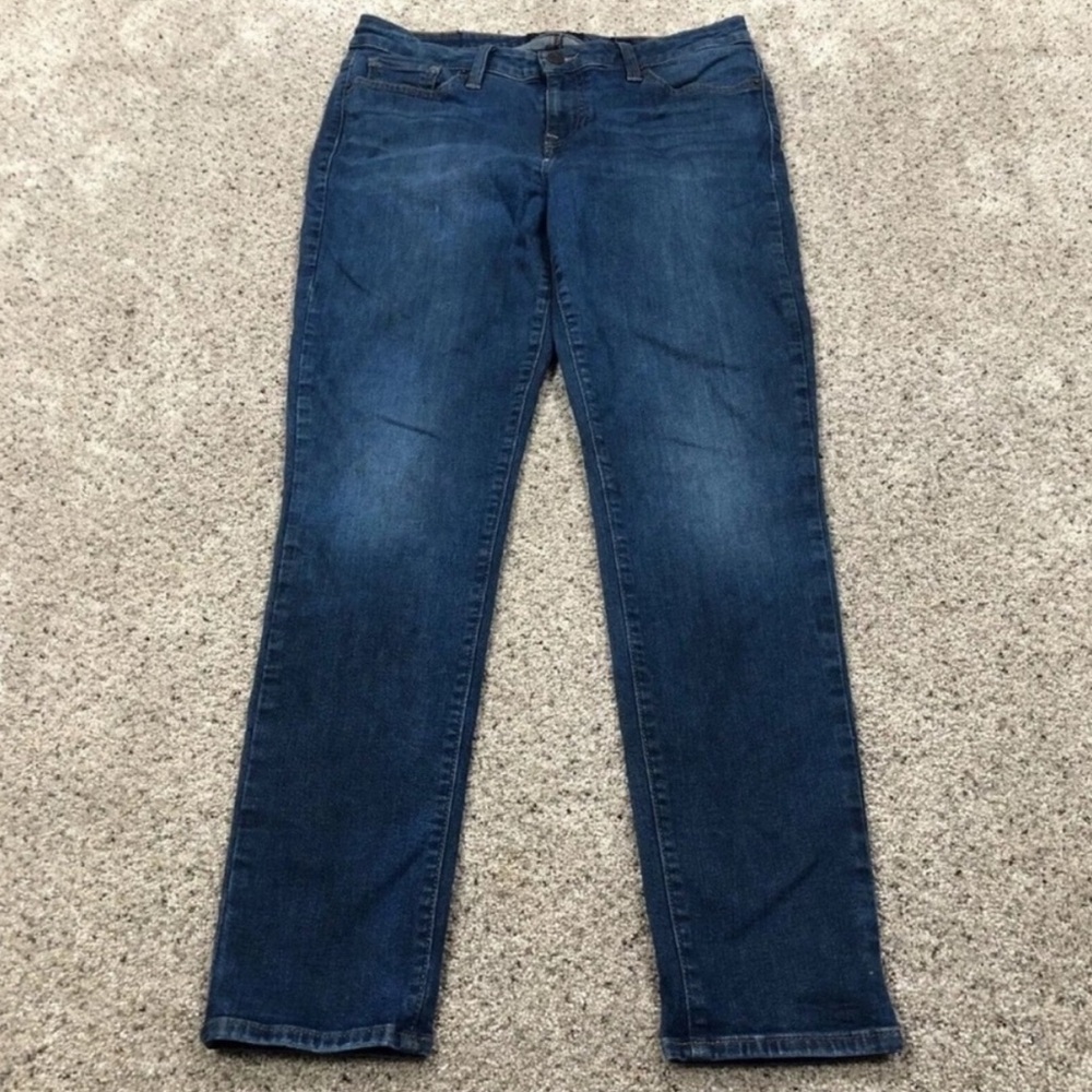 Lucky Brand Lolita Bootcut Jeans Size 8/29R |
Dark Wash Mid Rise